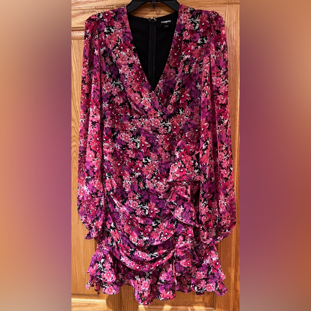 Express Pink Floral Print Long Sleeve Faux‎ Wrap Ruffle Mini Dress Size XXS